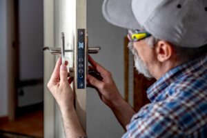 Expert locksmith repairing a high-security lock for a commercial property in Las Vegas